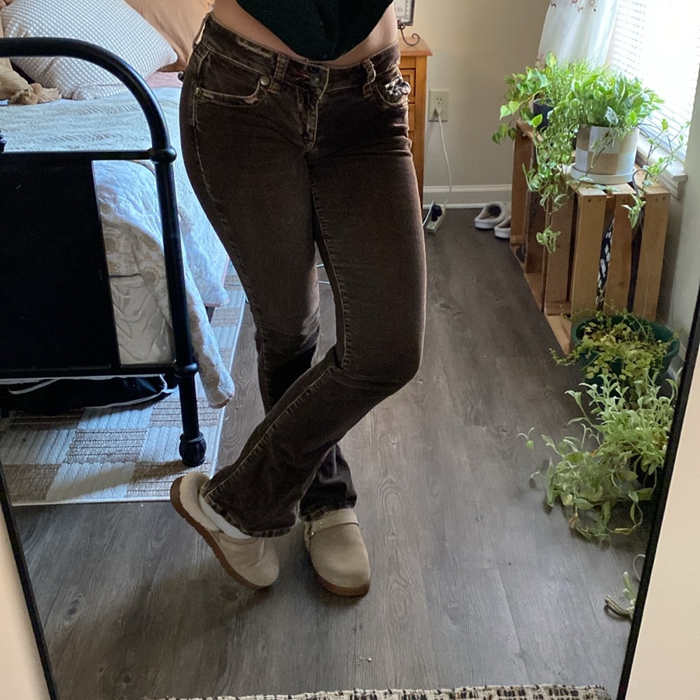 Marlow Vintage Corduroy Brown Wide Leg Low Rise Pants — Women’s 4